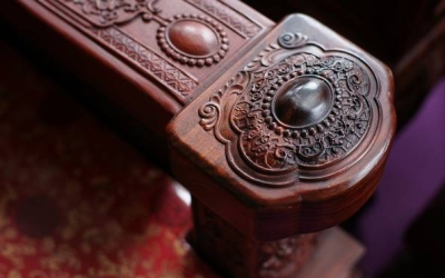 红木家具厂为您介绍为什么各人都爱红木家具？